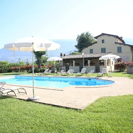 Residenza Isabella Kır Evi *